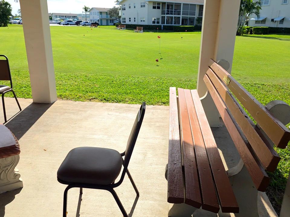 На продажу: $179,000 (1 спален, 1 ванн, 646 Квадратных фут)