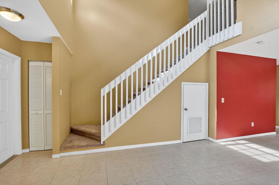 На продажу: $875,000 (3 спален, 2 ванн, 2300 Квадратных фут)