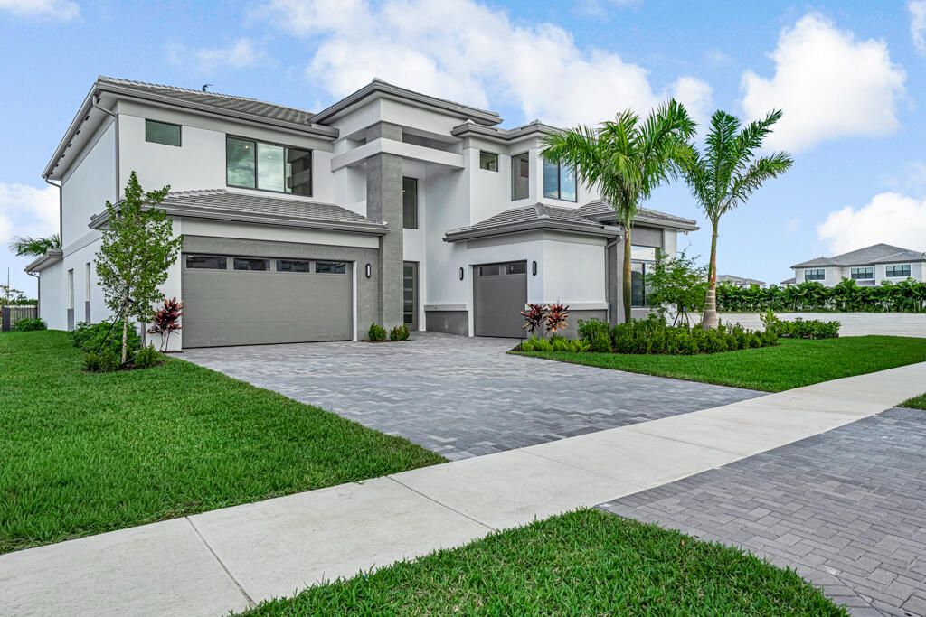 For Sale: $1,922,900 (5 beds, 5 baths, 5136 Square Feet)