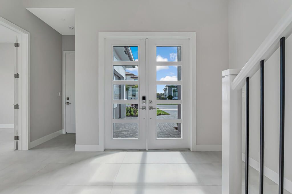 For Sale: $1,922,900 (5 beds, 5 baths, 5136 Square Feet)