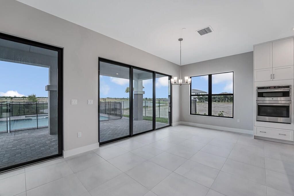 For Sale: $1,922,900 (5 beds, 5 baths, 5136 Square Feet)