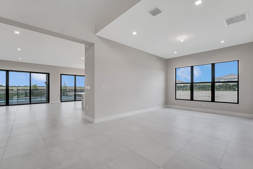 For Sale: $1,922,900 (5 beds, 5 baths, 5136 Square Feet)