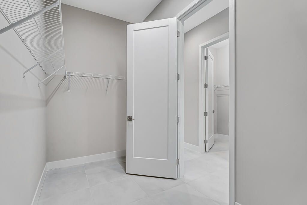 For Sale: $1,922,900 (5 beds, 5 baths, 5136 Square Feet)