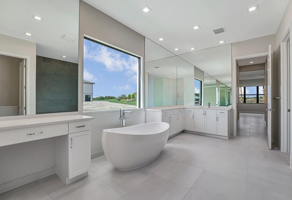 For Sale: $1,922,900 (5 beds, 5 baths, 5136 Square Feet)