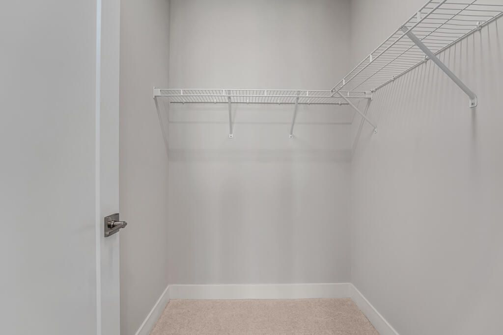 For Sale: $1,922,900 (5 beds, 5 baths, 5136 Square Feet)