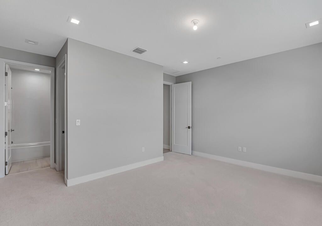 For Sale: $1,922,900 (5 beds, 5 baths, 5136 Square Feet)