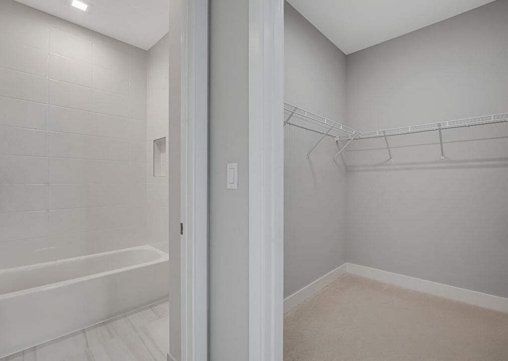 For Sale: $1,922,900 (5 beds, 5 baths, 5136 Square Feet)