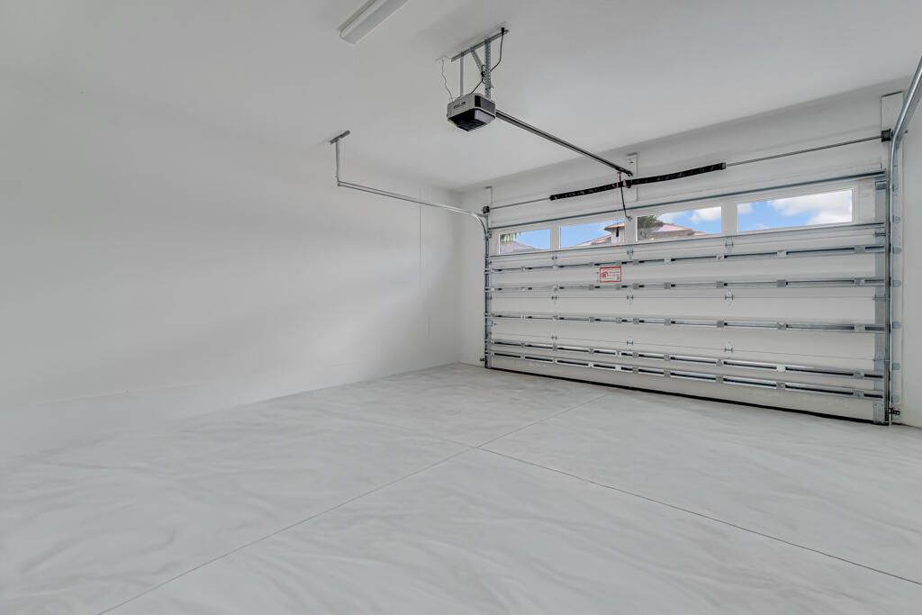 For Sale: $1,922,900 (5 beds, 5 baths, 5136 Square Feet)