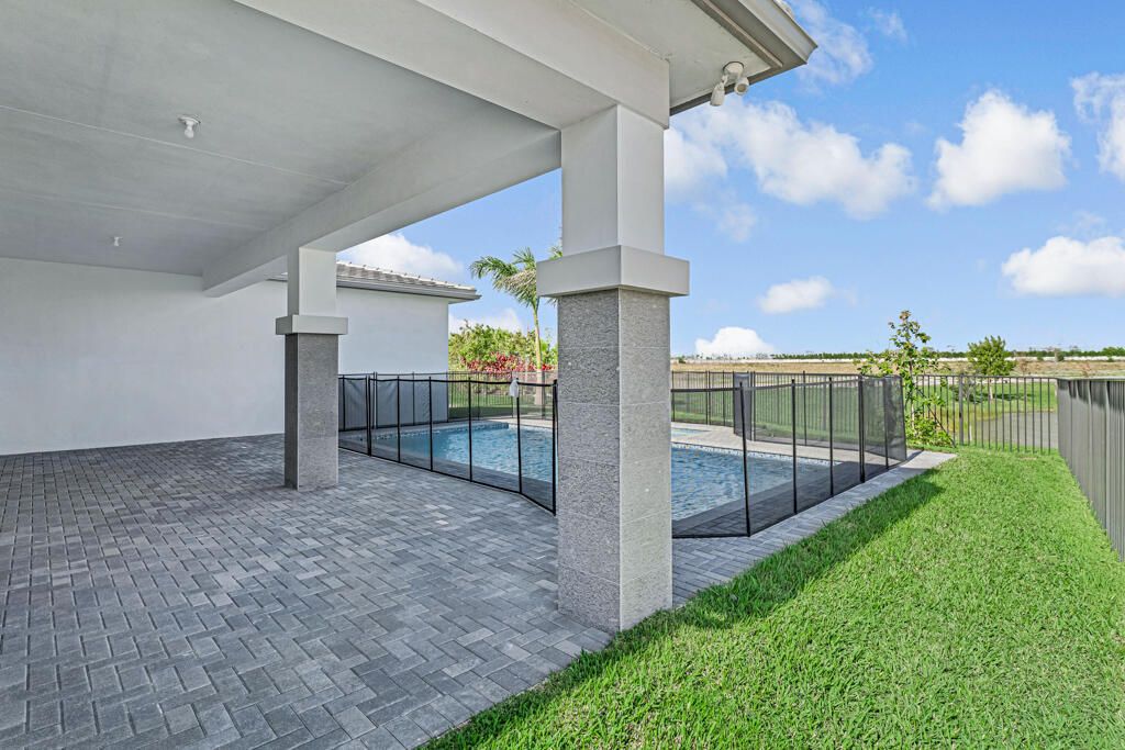 For Sale: $1,922,900 (5 beds, 5 baths, 5136 Square Feet)