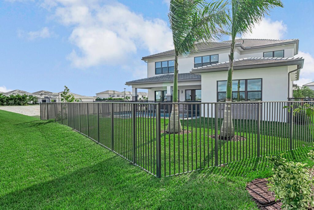 For Sale: $1,922,900 (5 beds, 5 baths, 5136 Square Feet)