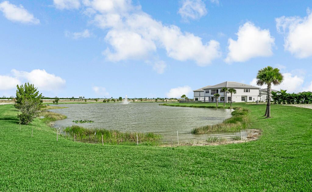 For Sale: $1,922,900 (5 beds, 5 baths, 5136 Square Feet)