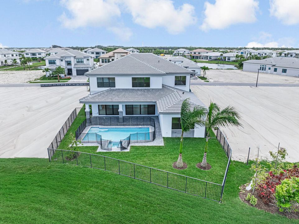 For Sale: $1,922,900 (5 beds, 5 baths, 5136 Square Feet)