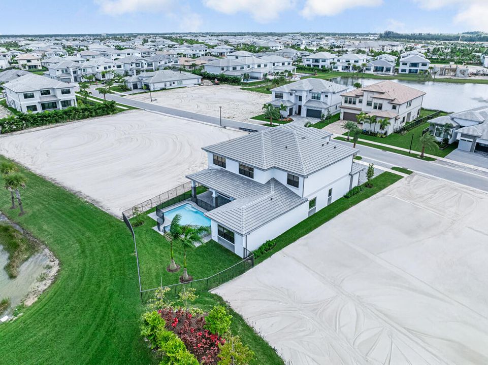 For Sale: $1,922,900 (5 beds, 5 baths, 5136 Square Feet)