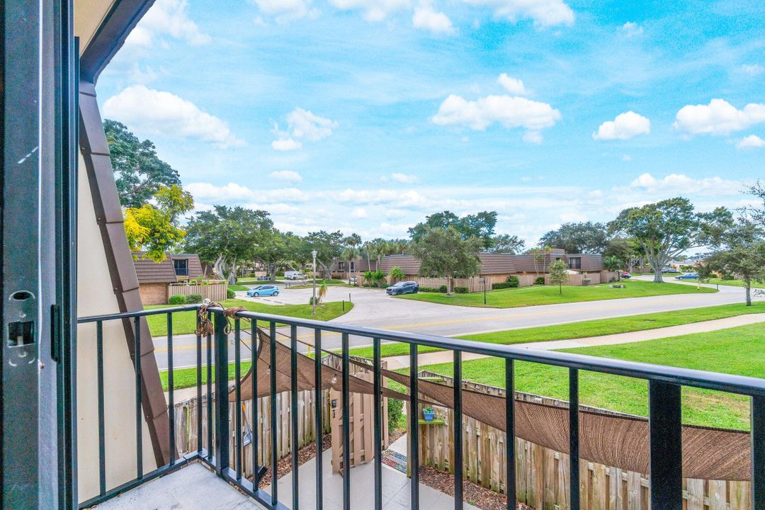 En Venta: $369,999 (2 camas, 2 baños, 1236 Pies cuadrados)