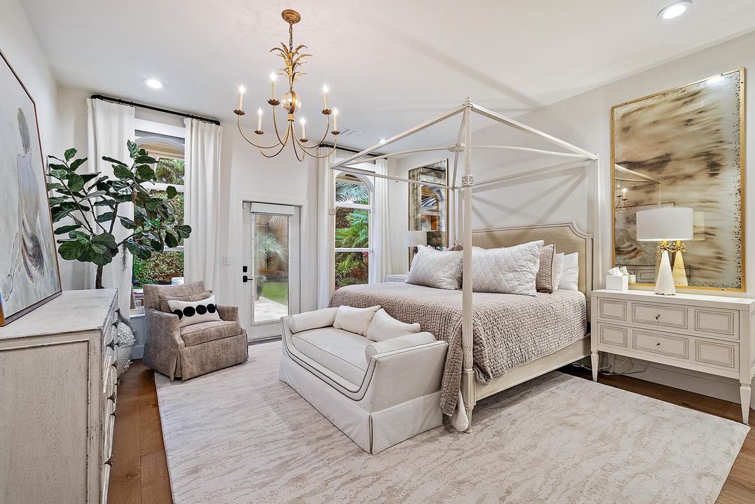 For Sale: $1,900,000 (3 beds, 3 baths, 2680 Square Feet)