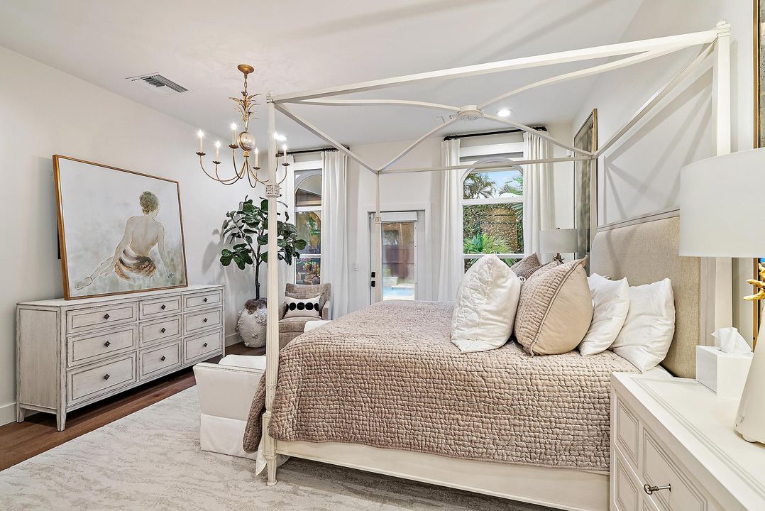 For Sale: $1,900,000 (3 beds, 3 baths, 2680 Square Feet)