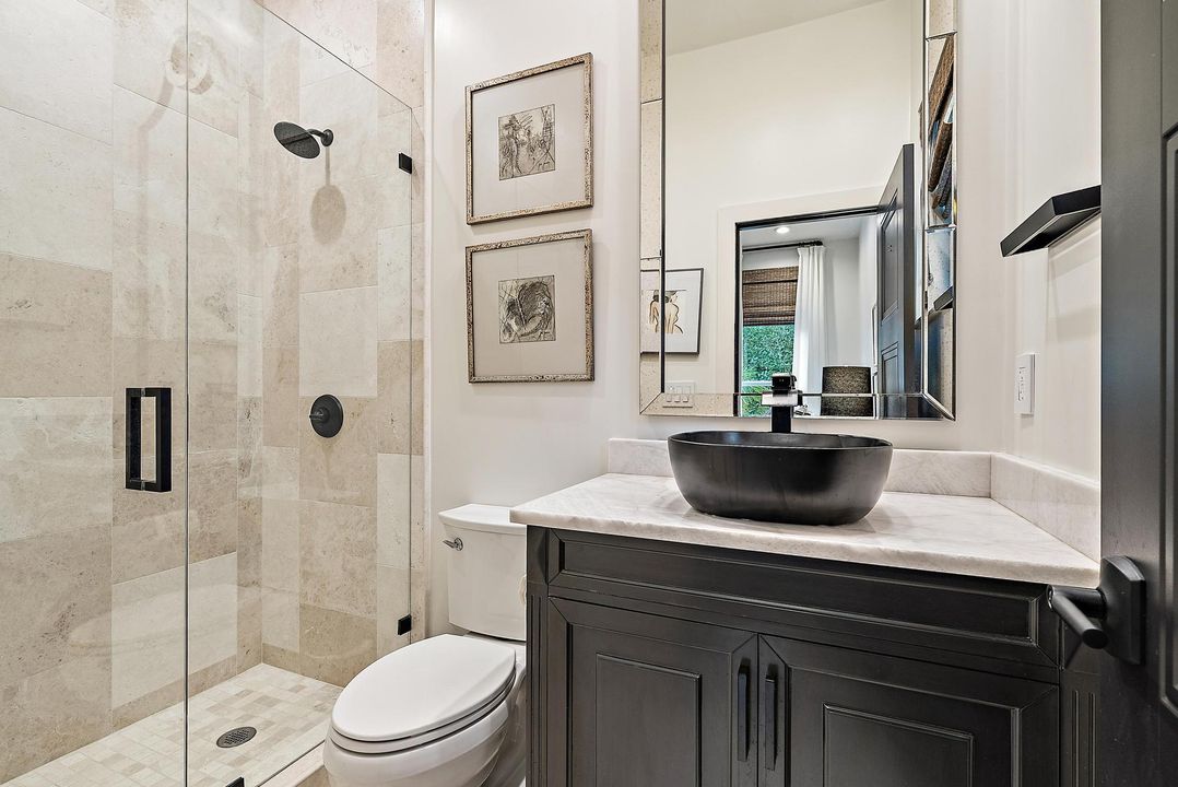 For Sale: $1,900,000 (3 beds, 3 baths, 2680 Square Feet)