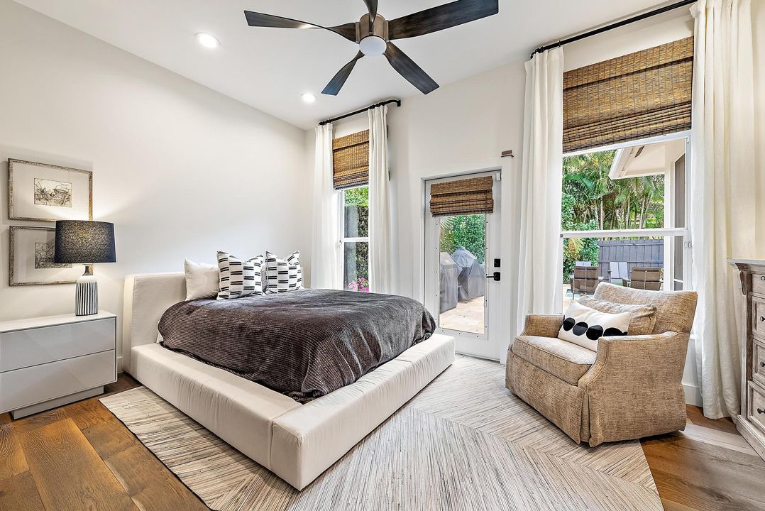 For Sale: $1,900,000 (3 beds, 3 baths, 2680 Square Feet)