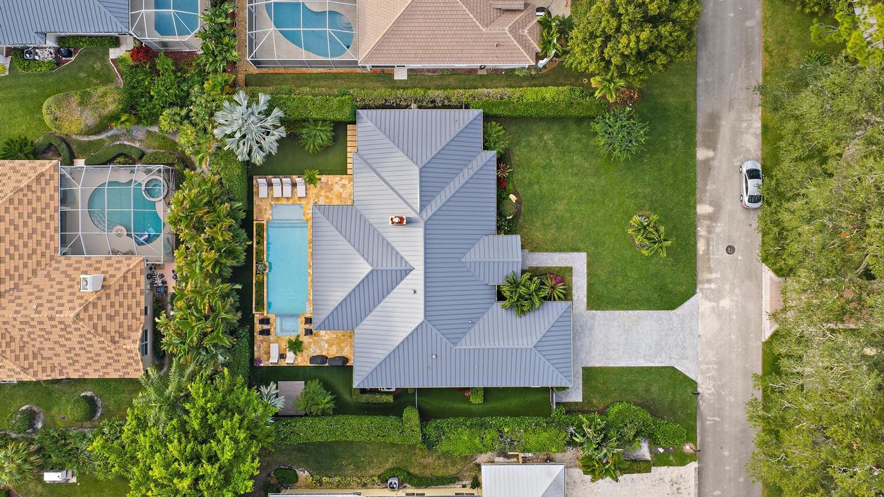 For Sale: $1,900,000 (3 beds, 3 baths, 2680 Square Feet)