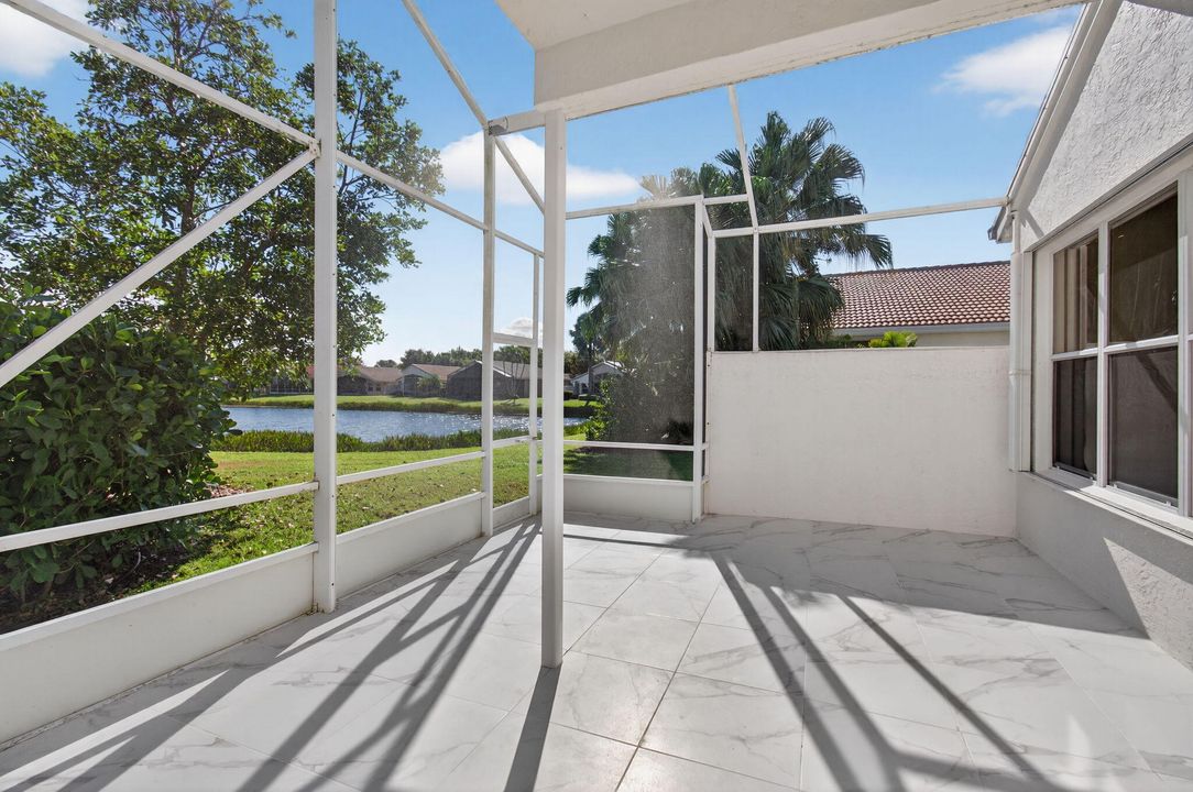 En Venta: $645,000 (3 camas, 2 baños, 2097 Pies cuadrados)