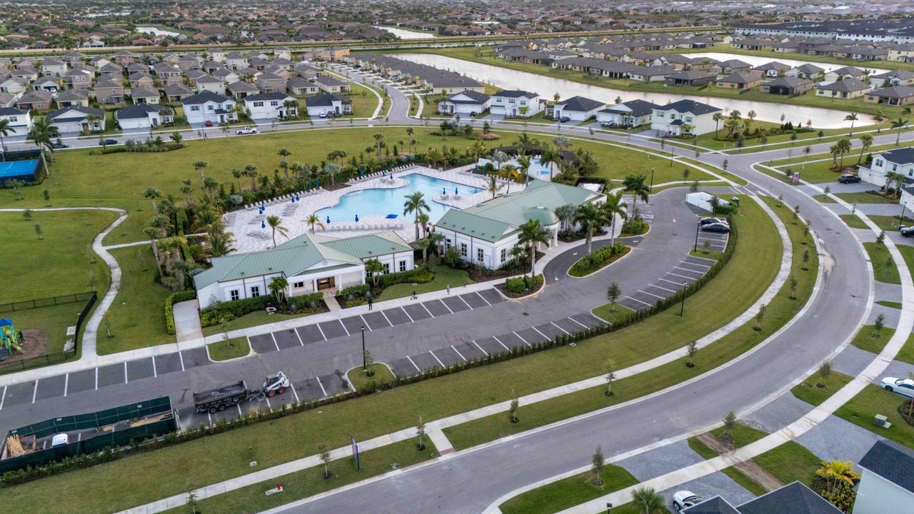 For Sale: $345,000 (3 beds, 2 baths, 1503 Square Feet)