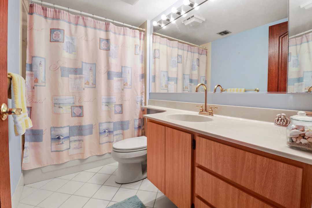 待售: $589,900 (2 贝兹, 2 浴室, 1385 平方英尺)