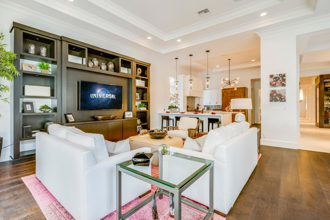 En Venta: $6,850,000 (5 camas, 6 baños, 5765 Pies cuadrados)