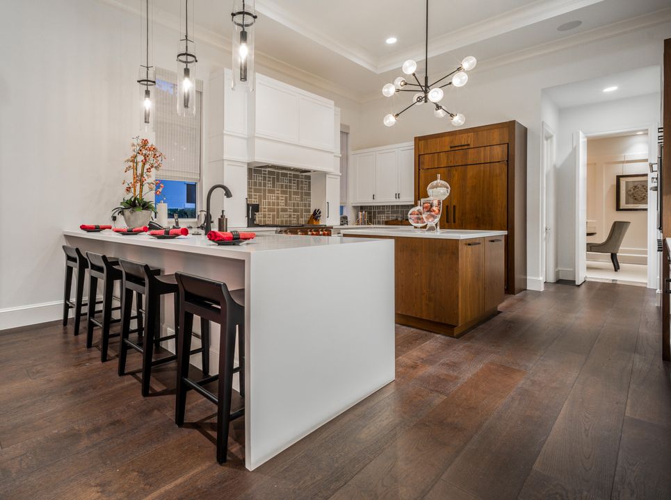 En Venta: $6,850,000 (5 camas, 6 baños, 5765 Pies cuadrados)