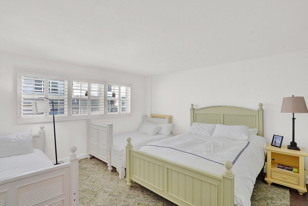 Activo con contrato: $699,000 (2 camas, 2 baños, 1284 Pies cuadrados)