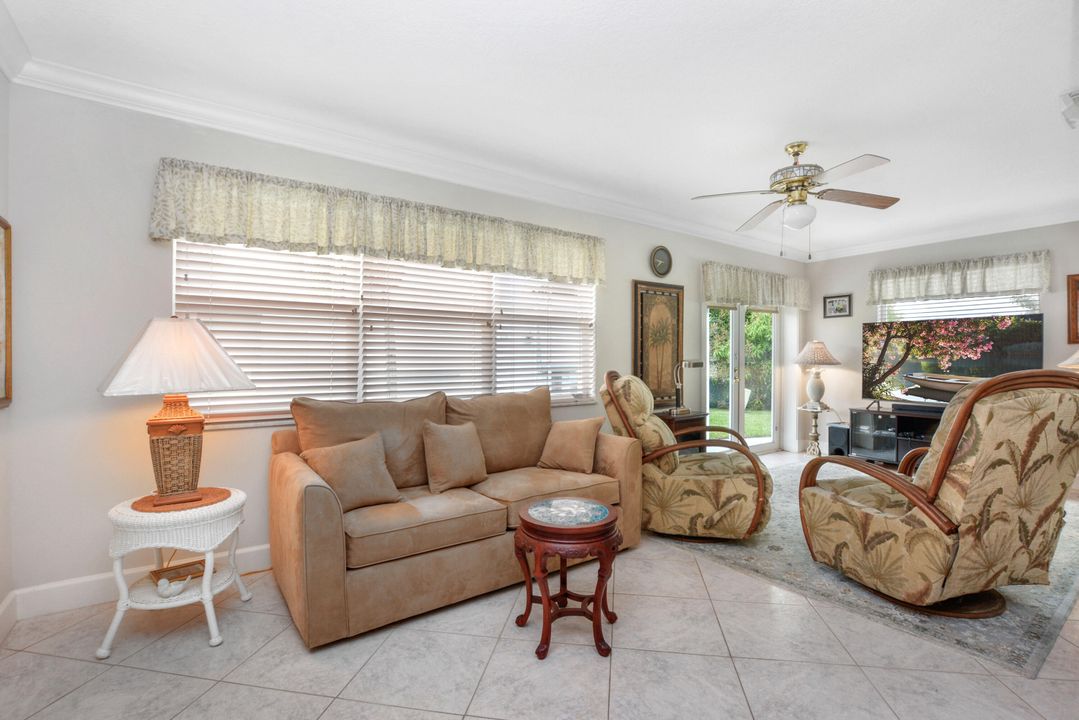 На продажу: $299,000 (2 спален, 2 ванн, 1527 Квадратных фут)