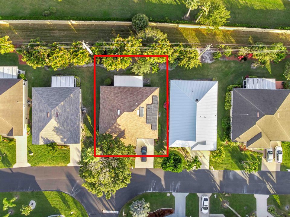 待售: $269,900 (2 贝兹, 2 浴室, 1766 平方英尺)