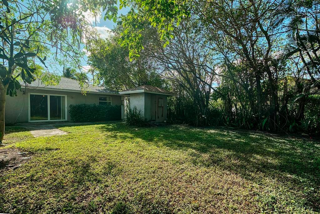 出租: $2,300 (2 贝兹, 2 浴室, 1200 平方英尺)