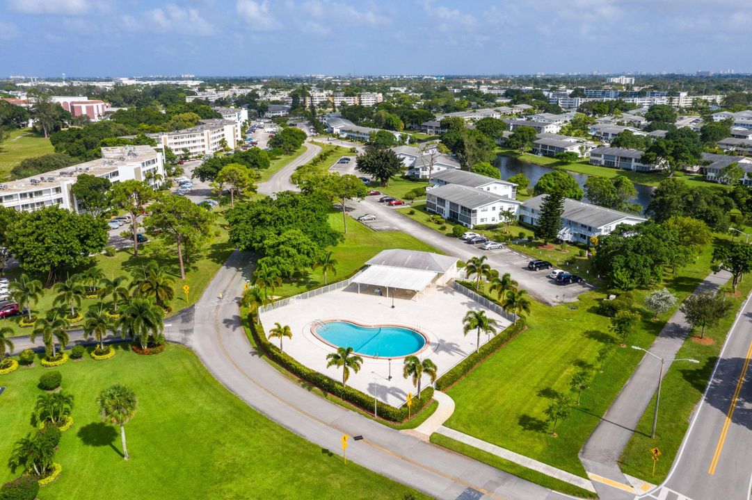 На продажу: $125,000 (1 спален, 1 ванн, 700 Квадратных фут)