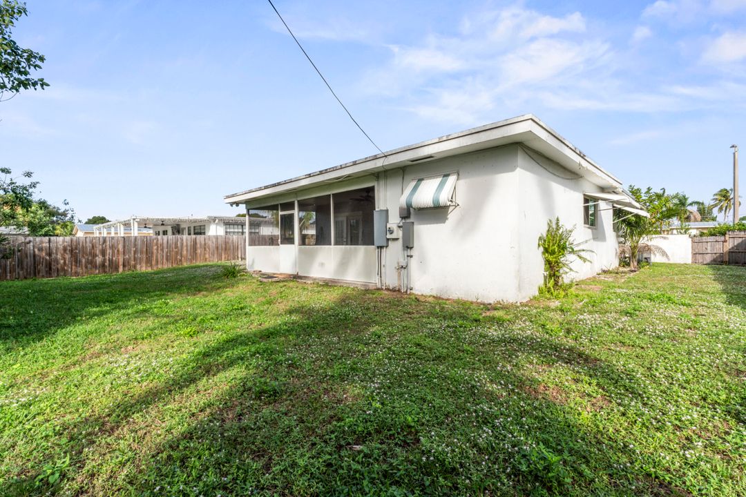 For Sale: $506,000 (3 beds, 2 baths, 1743 Square Feet)