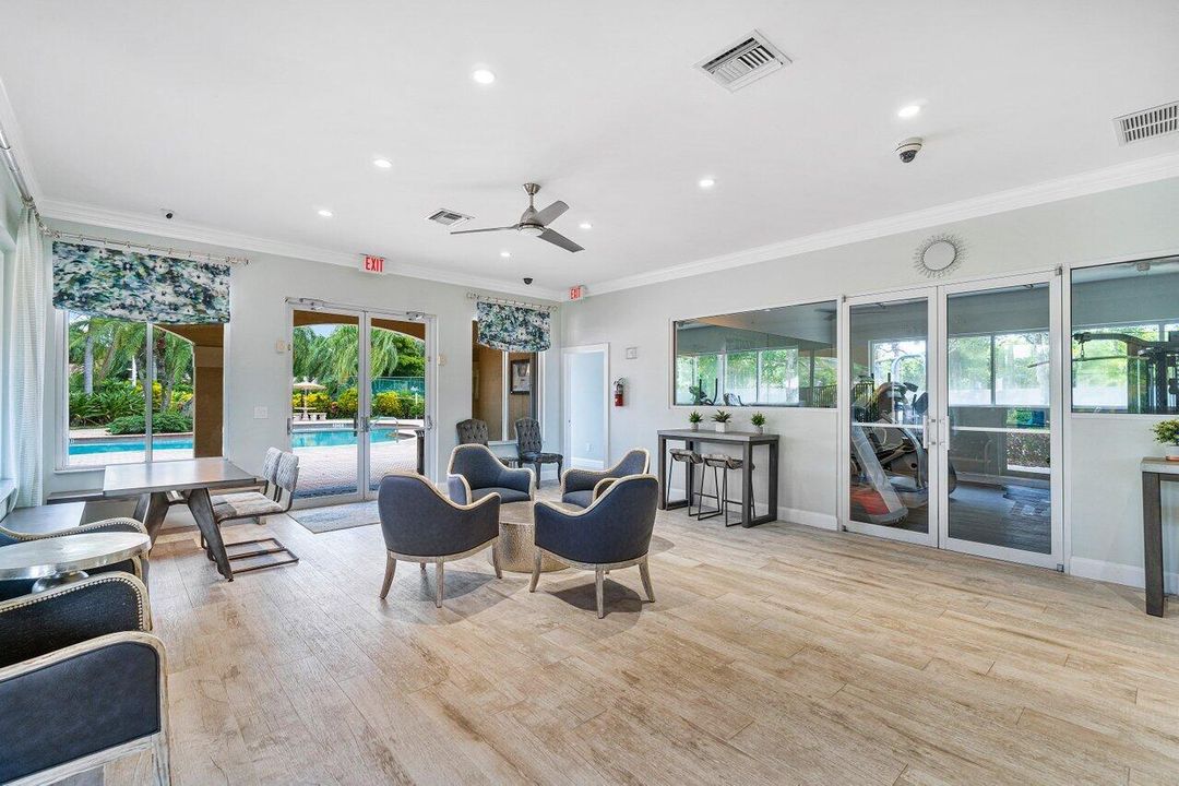 На продажу: $932,000 (4 спален, 2 ванн, 2223 Квадратных фут)