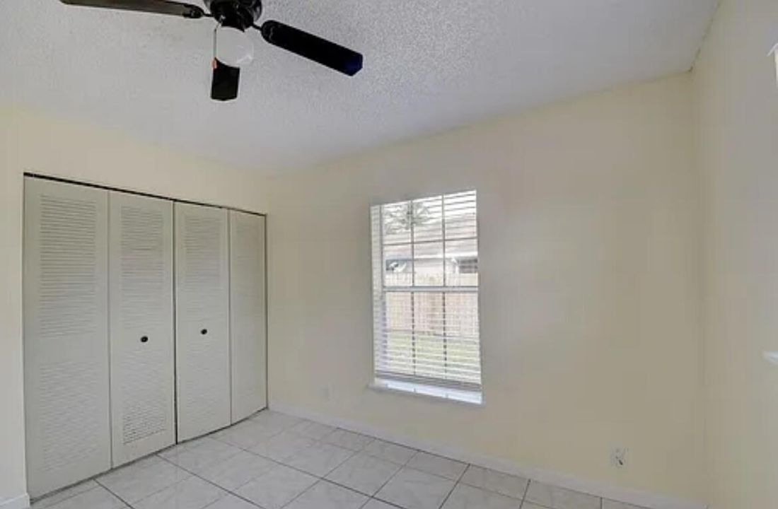 For Rent: $2,450 (2 beds, 2 baths, 861 Square Feet)