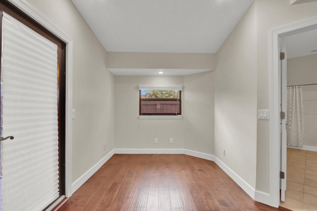 For Sale: $600,000 (3 beds, 3 baths, 2367 Square Feet)