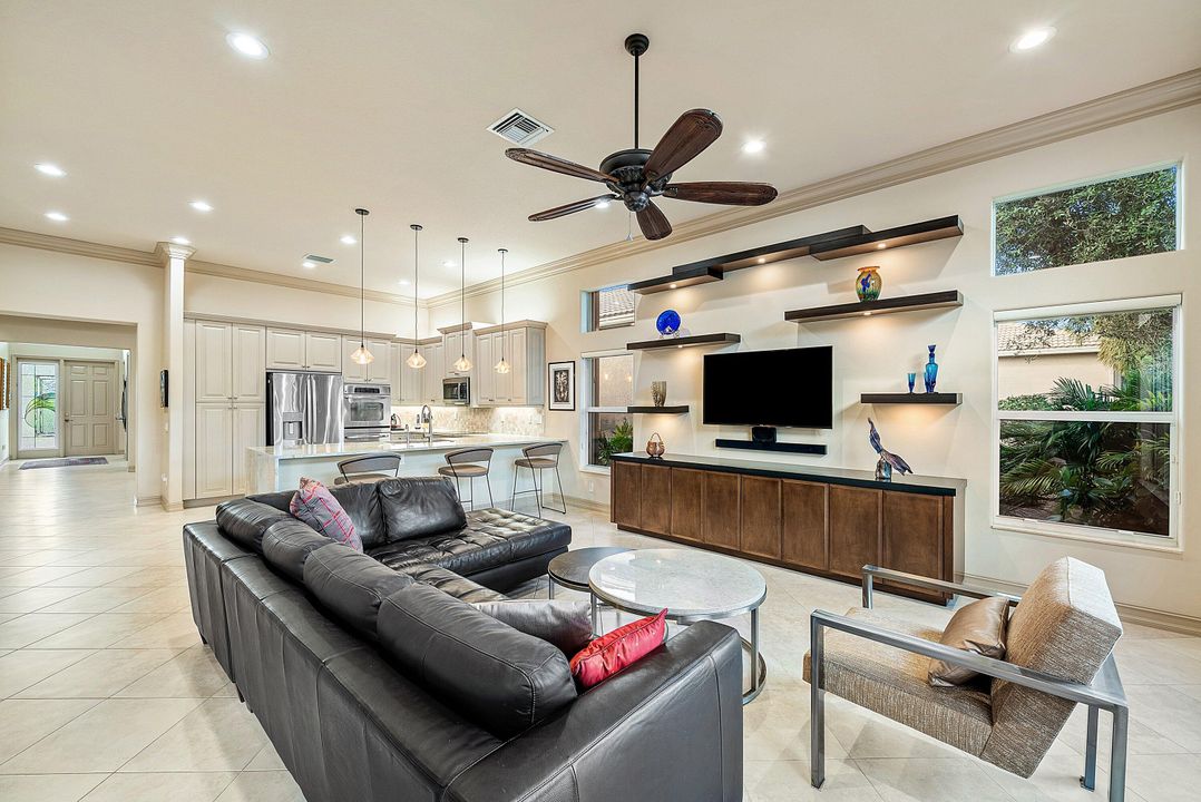 For Sale: $750,000 (3 beds, 2 baths, 2340 Square Feet)