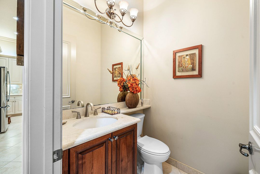 For Sale: $750,000 (3 beds, 2 baths, 2340 Square Feet)