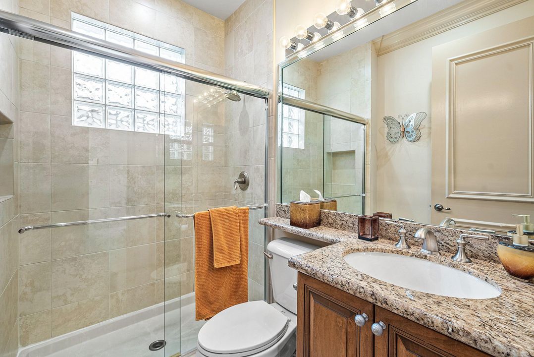 For Sale: $750,000 (3 beds, 2 baths, 2340 Square Feet)