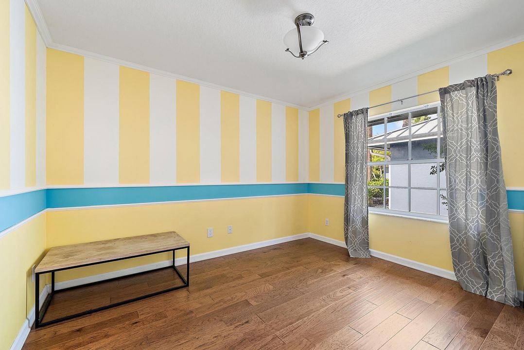 For Rent: $11,200 (5 beds, 4 baths, 4035 Square Feet)