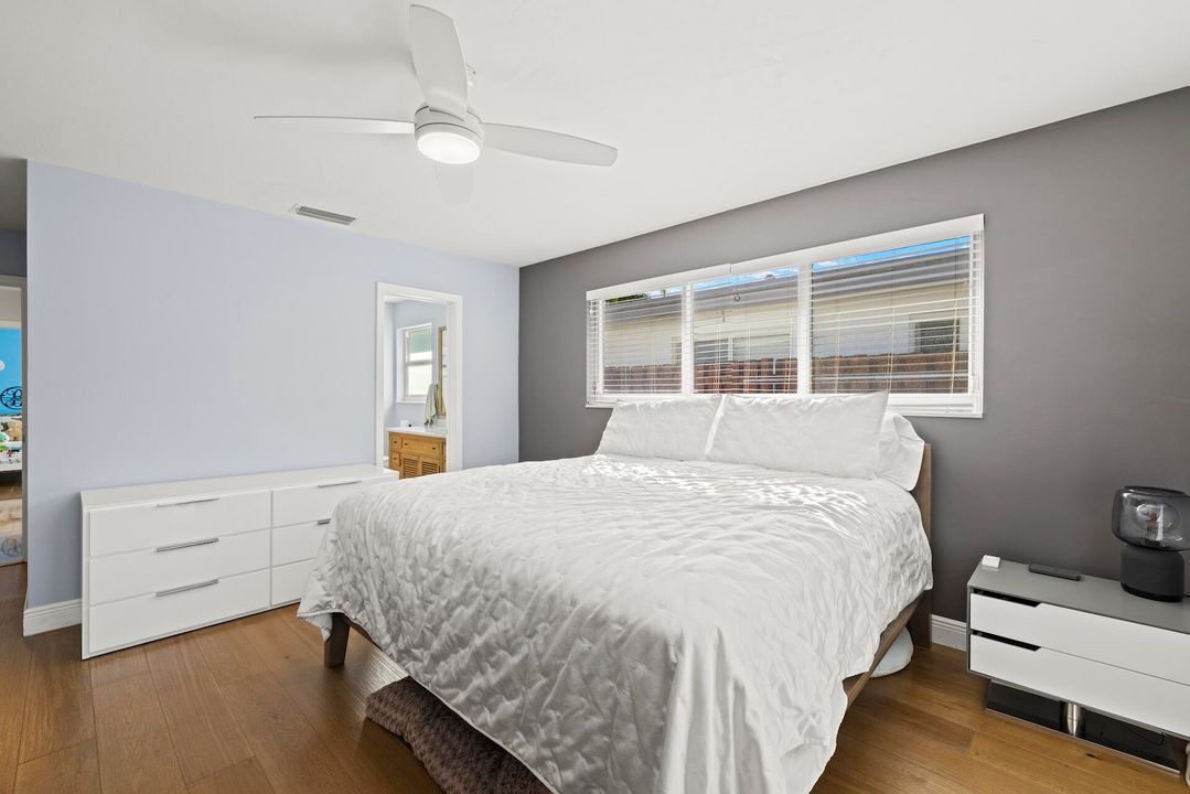 出租: $7,800 (2 贝兹, 2 浴室, 1619 平方英尺)