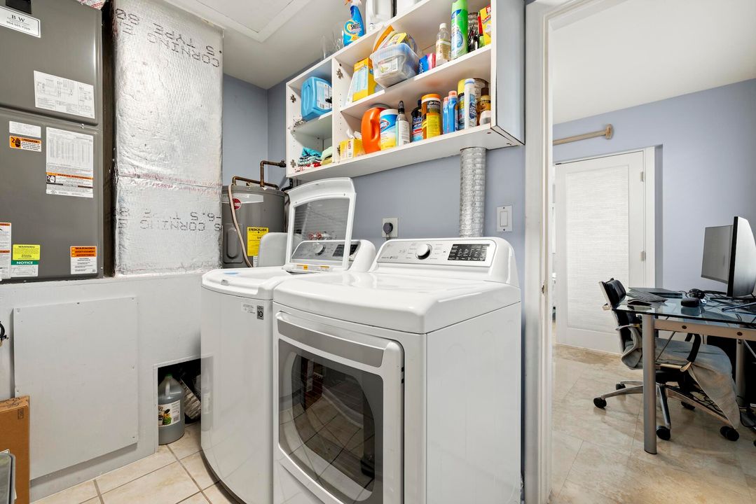 出租: $7,800 (2 贝兹, 2 浴室, 1619 平方英尺)