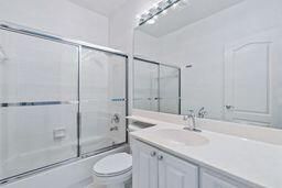 For Rent: $5,500 (3 beds, 2 baths, 1298 Square Feet)