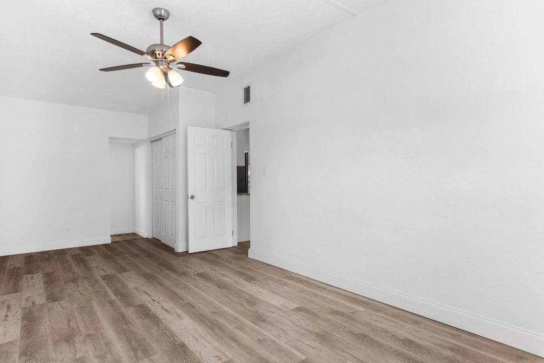 For Rent: $2,500 (3 beds, 2 baths, 1452 Square Feet)