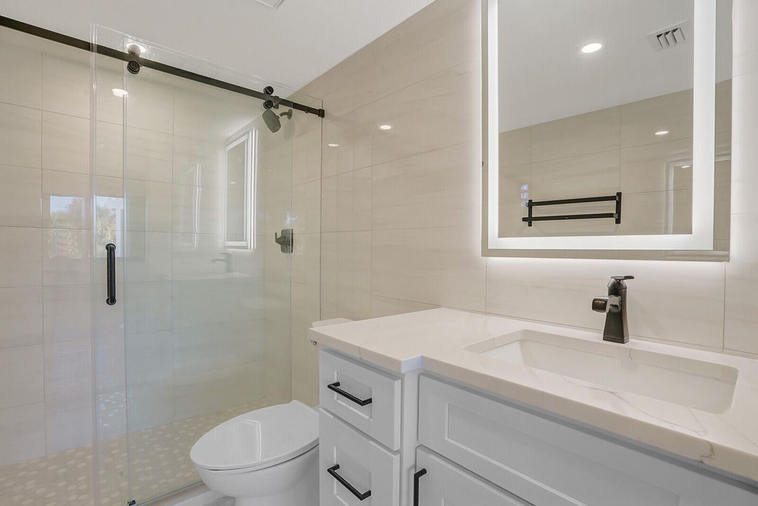 出租: $3,500 (2 贝兹, 2 浴室, 1183 平方英尺)