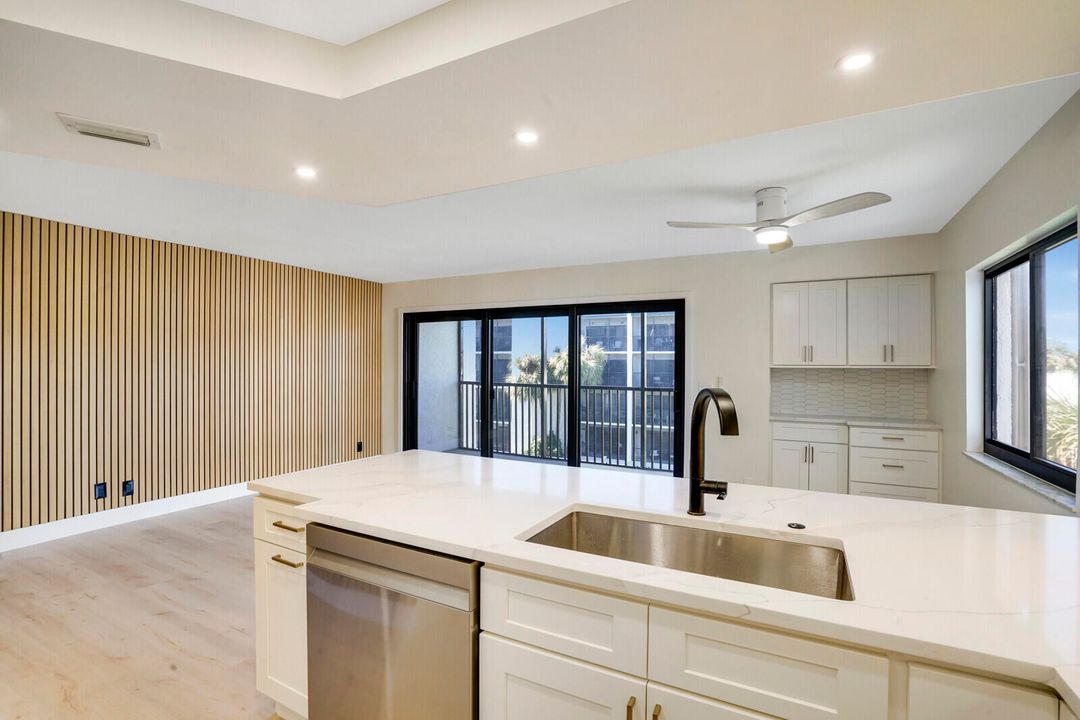 出租: $3,500 (2 贝兹, 2 浴室, 1183 平方英尺)