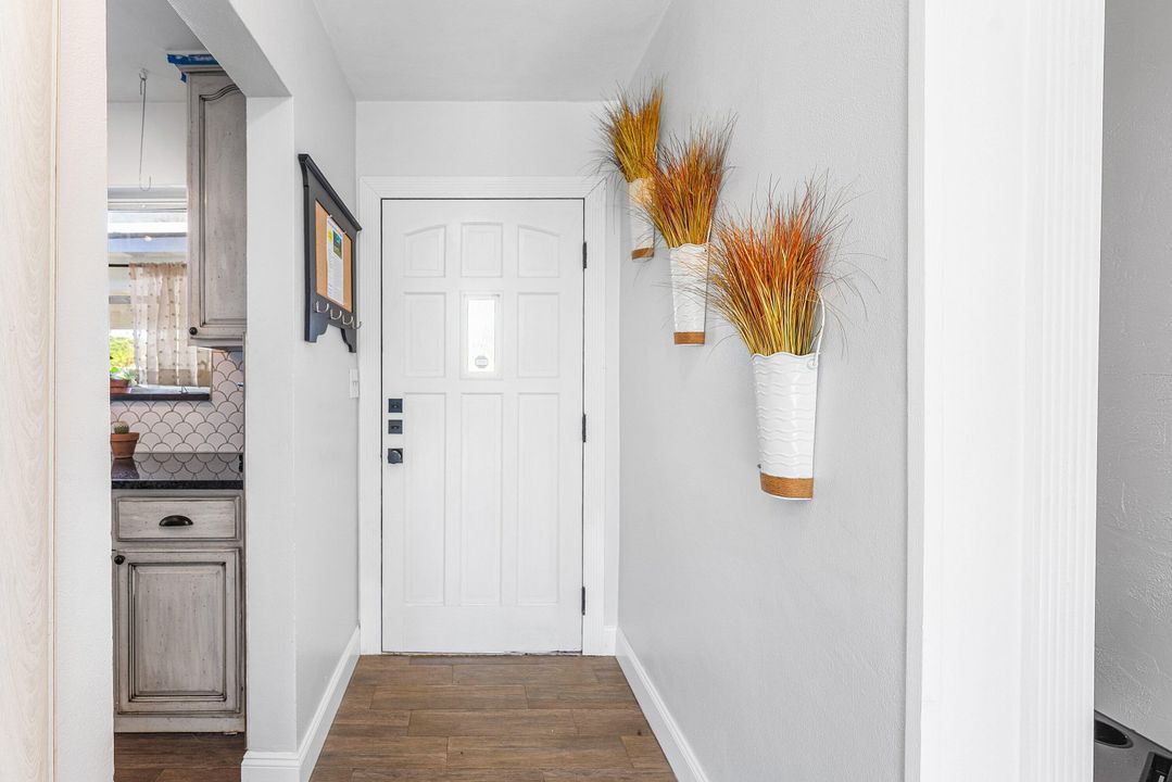 En Venta: $499,888 (3 camas, 2 baños, 1151 Pies cuadrados)