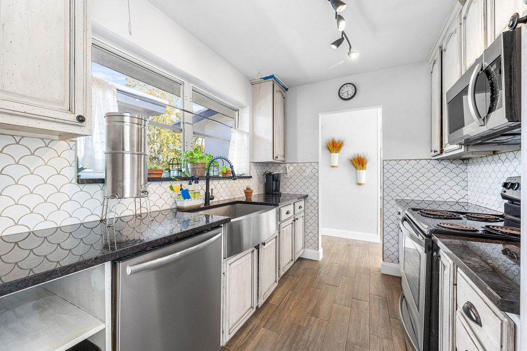 En Venta: $499,888 (3 camas, 2 baños, 1151 Pies cuadrados)