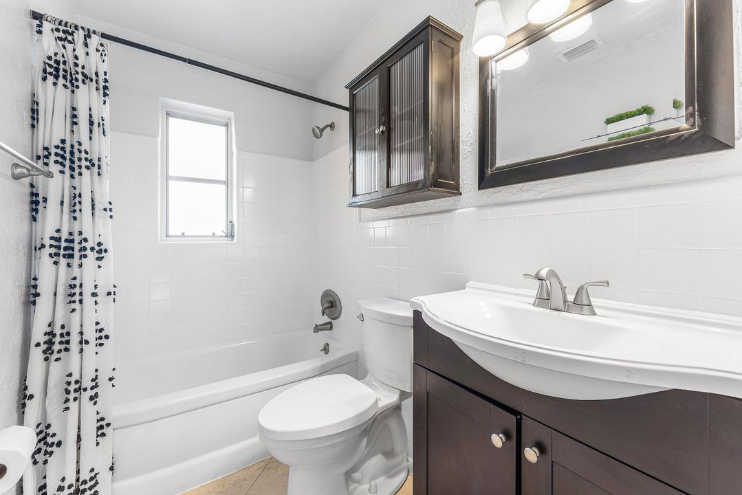 En Venta: $499,888 (3 camas, 2 baños, 1151 Pies cuadrados)